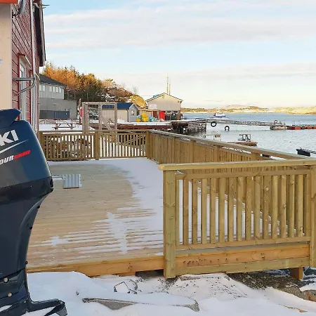 6 Person In Holiday home Oksvoll